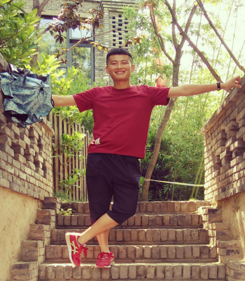 【榜样的力量】尹佳龙—越努力，越幸运